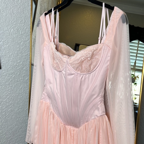 House of CB ‘Vivi’ Soft Peach Corset Mini Dress NWOT - Picture 9 of 12